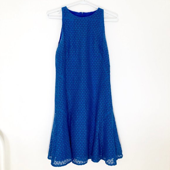 Akris Punto Blue Sleeveless Eyelet Lace Dress - 4 - Picture 2 of 11